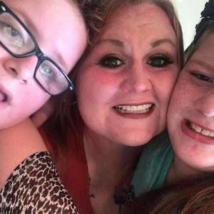 Meet your Posher, Tonya